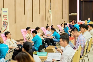 Hơn 200 CBNV đang làm việc tại Văn phòng THACO TPHCM tham gia chương trình “Hiến máu tình nguyện lần thứ 17”