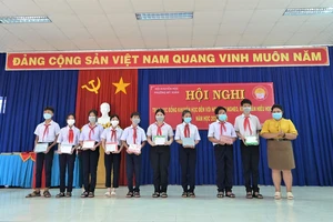 Vedan Việt Nam trao tặng học bổng tại phường Mỹ Xuân, Bà Rịa - Vũng Tàu