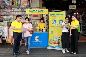 Nam A Bank triển khai chương trình “Chợ 4.0 – Cuộc sống không tiền mặt” phủ sóng tại các chợ trên địa bàn TPHCM