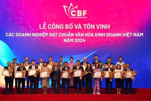 Lễ công bố và tôn vinh các doanh nghiệp đạt chuẩn Văn hóa kinh doanh Việt Nam năm 2024