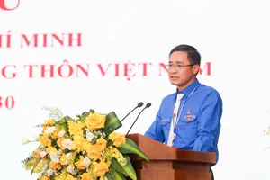 Đồng chí Phạm Chí Thành, Uỷ viên Ban Chấp hành Đoàn Thanh niên Chính phủ, Uỷ viên Ban Chấp hành Đảng bộ, Phó Tổng Giám đốc, Bí thư Đoàn Thanh niên nhiệm kỳ 2022 – 2027 phát biểu khai mạc Đại hội