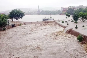 Mưa lũ lớn ở Uông Bí, Quảng Ninh vào tháng 8-2015.