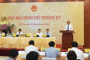 Họp báo Chính phủ