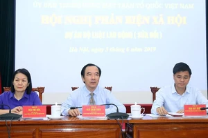 Hội nghị phản biện ngày 3-6