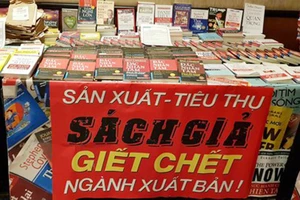 Đề nghị xử hình sự hành vi in lậu sách