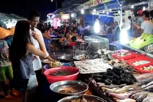 TPHCM và một số trung tâm du lịch được thí điểm hoạt động dịch vụ ban đêm đến 6 giờ sáng 