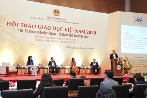 Tự chủ đại học: 4 vấn đề cần làm rõ