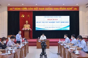 Bộ GD-ĐT họp báo về Kỳ thi tốt nghiệp THPT năm 2021 (đợt 1)