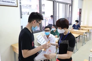 Thí sinh dự thi tốt nghiệp THPT 2021. Ảnh: QUANG PHÚC