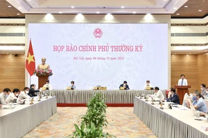 Họp báo Chính phủ tối 6-11