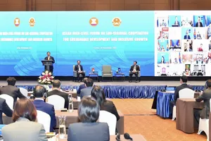 Thủ tướng Phạm Minh Chính phát biểu tại diễn đàn. Ảnh: VIẾT CHUNG