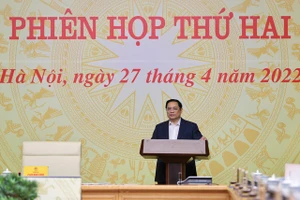 Thủ tướng Phạm Minh Chính chủ trì cuộc họp. Ảnh: VIẾT CHUNG