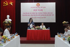 Quang cảnh hội nghị 