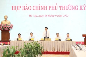 Họp báo Chính phủ thường kỳ tháng 8-2022. Ảnh: QUANG PHÚC