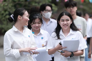 Gợi ý giải bài thi tổ hợp Khoa học tự nhiên và Khoa học xã hội