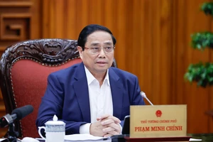 Thủ tướng Phạm Minh Chính chủ trì họp Ban chỉ đạo rà soát, xử lý vướng mắc trong hệ thống văn bản quy phạm pháp luật. Ảnh: VIẾT CHUNG