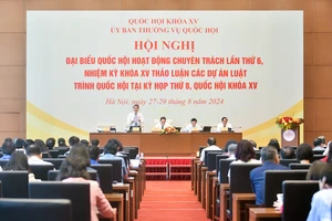 Phó Chủ tịch Quốc hội Nguyễn Đức Hải điều hành nội dung thảo luận