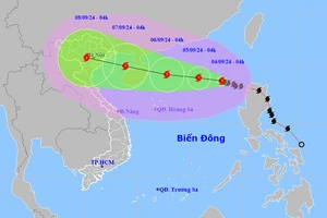 Bộ trưởng Bộ GD-ĐT: Không tổ chức khai giảng tại nơi mưa lớn, nguy cơ sạt lở