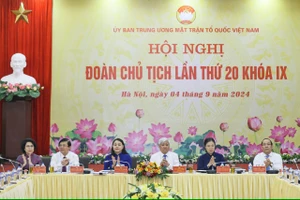 Hội nghị Đoàn Chủ tịch Ủy ban Trung ương MTTQ Việt Nam lần thứ 20 khóa IX. Ảnh: VIẾT CHUNG