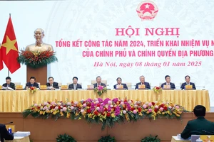 Hội nghị triển khai nhiệm vụ năm 2025 của Chính phủ và các địa phương