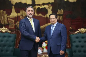 Thủ tướng Phạm Minh Chính tiếp Phó Chủ tịch Cơ quan đầu tư quốc gia Oman (OIA) Nasser bin Suliman Al Harthi