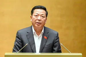 Bộ trưởng Bộ Xây dựng Trần Hồng Minh. Ảnh: VIẾT CHUNG