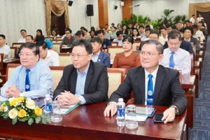 Các đại biểu tham dự hội thảo. Ảnh: HOÀNG HÙNG