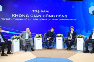 Tọa đàm “Không gian công cộng – Từ biểu tượng đô thị đến động lực tăng trưởng kinh tế”. Ảnh: TH