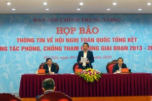 Công tác đấu tranh phòng chống tham nhũng trong giai đoạn tới sẽ tiếp tục mạnh mẽ, quyết liệt hơn