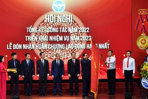 Năm 2022, doanh thu toàn ngành Thông tin - Truyền thông đạt khoảng 3,9 triệu tỷ đồng