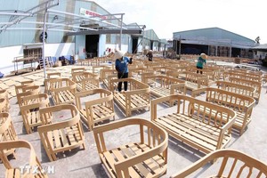 木材与林产品行业力争实现出口额达250亿美元的目标。