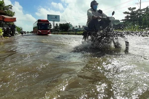 Chưa hết mưa lũ lại đón triều cường, gió mùa Đông Bắc