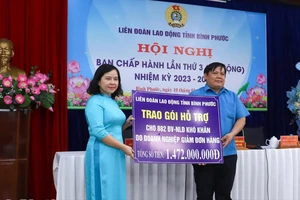 Bình Phước: Hỗ trợ hơn 1,47 tỷ đồng cho 882 đoàn viên, người lao động khó khăn 