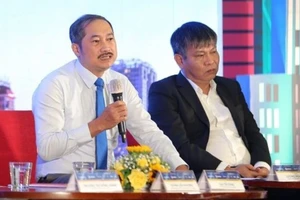 TS Cao Trí Dũng, Chủ tịch Hiệp hội Du lịch Đà Nẵng (người cầm mic)