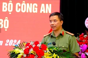 Đại tá Nguyễn Hồng Phong