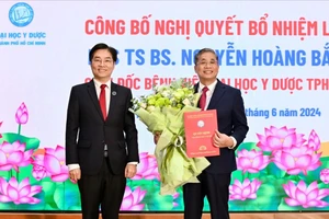 Bổ nhiệm lại Giám đốc Bệnh viện Đại học Y Dược TPHCM