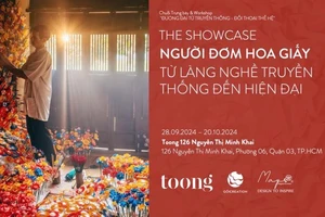 Sự kiện “Người đơm hoa giấy”