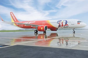 Airbus và Vietjet bàn giao tàu bay mới mang hình ảnh kỷ niệm 50 năm quan hệ ngoại giao Việt Nam - Pháp