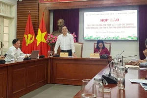 Quang cảnh họp báo