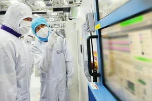 Cổ phiếu SK Hynix tăng 35% trong năm nay. Ảnh: Korea Times