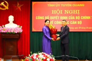 Chủ tịch Hội LHPN Việt Nam Hà Thị Nga làm Bí thư Tỉnh ủy Tuyên Quang