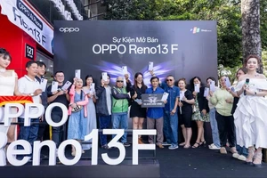 FPT Shop, một trong những hệ thống bán lẻ mở bán OPPO Reno13 Series 