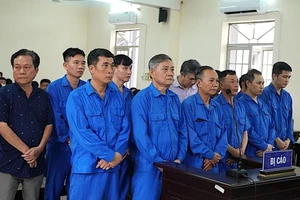 Các bị cáo tại phiên tòa (Ảnh: CTV)