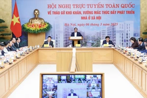 Thủ tướng Phạm Minh Chính chủ trì hội nghị. Ảnh: VIẾT CHUNG