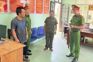 Bắt đối tượng thường say xỉn, đập phá đồ đạc của người khác