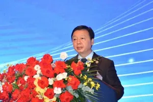 Phó thủ tướng Trần Hồng Hà phát biểu tại hội thảo.