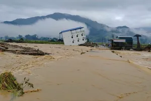 Tính đến 17 giờ ngày 2-10: Bão lũ gây thiệt hại hơn 13.000 tỷ đồng, 62 người chết và mất tích