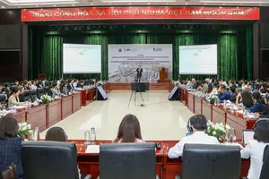 Quang cảnh tọa đàm. Ảnh: XUÂN QUỲNH