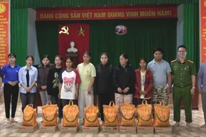 Xã Sông Kôn (TP Đà Nẵng) hỗ trợ hộ dân nguy cơ thiếu đói