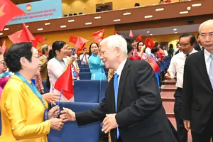 Nguyên Chủ tịch nước Nguyễn Minh Triết tại phiên trọng thể. Ảnh VIỆT DŨNG